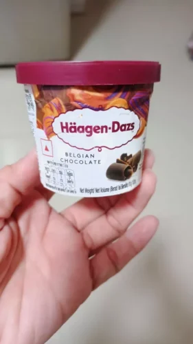 Nhấp để xem toàn màn hình Kem Haagen-Dazs Mini Cup 100ml x 6 Ly photo review