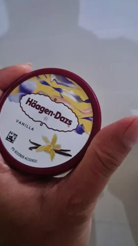Nhấp để xem toàn màn hình Kem Haagen-Dazs Mini Cup 100ml x 6 Ly photo review